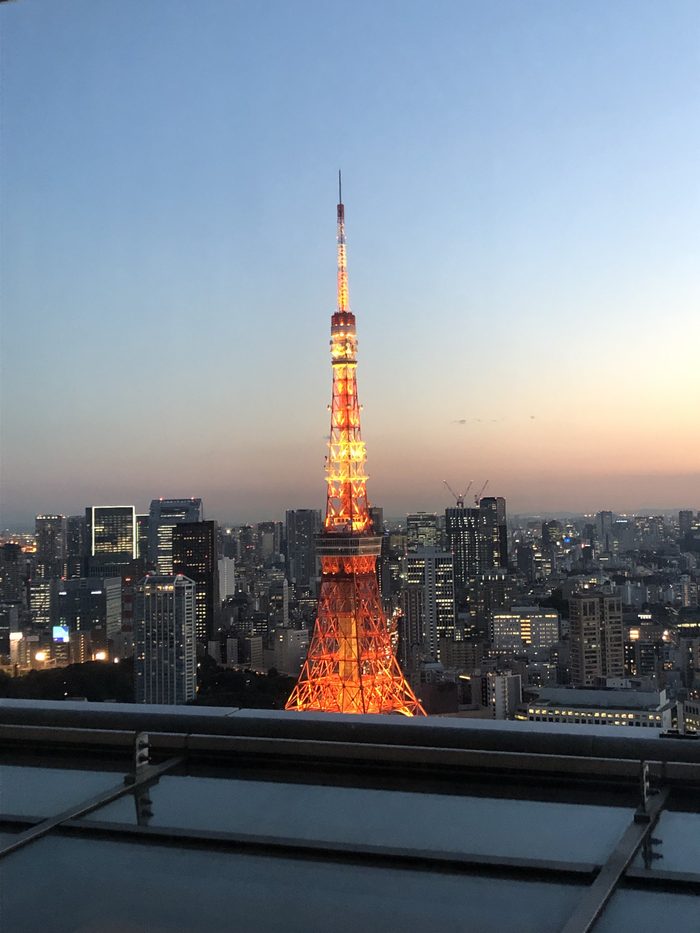 夕暮れの東京タワー